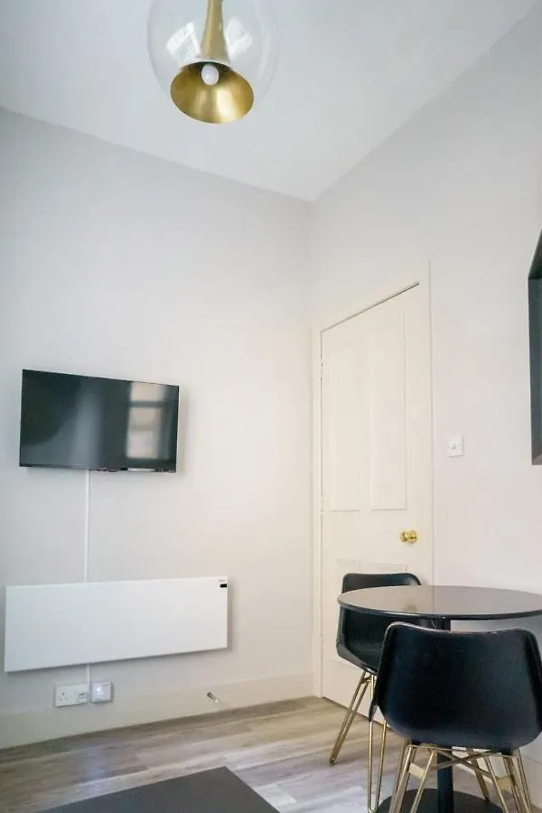 Chic 1Bd Flat - Wviews Of Edinburgh Castle! Apartment